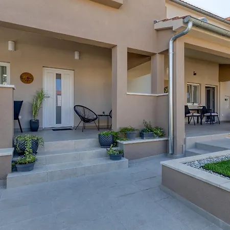 Apartman Studio Riva With Terrace *